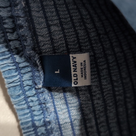 Old Navy Light Blue Chambray Tie-Shoulder Smocked Top Size Large - Picture 2 of 4